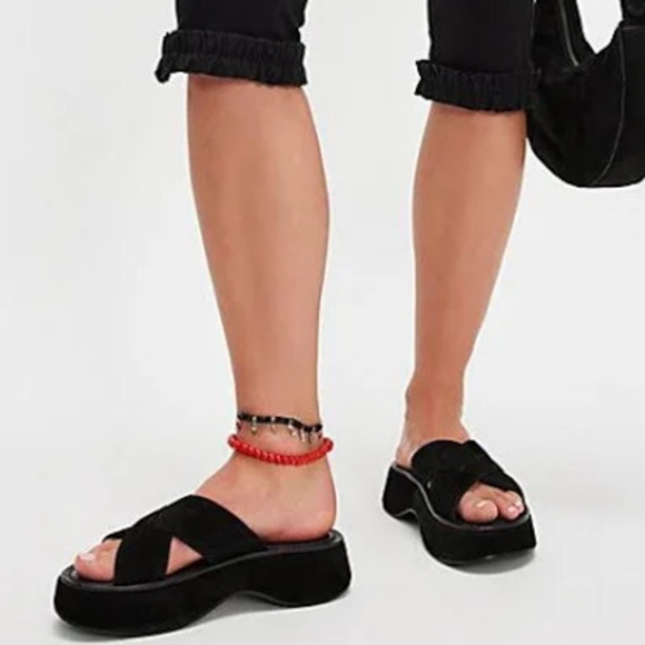 Free People Black Suede Leather Asbury Flatform Slides Size 7.5 - Picture 2 of 10